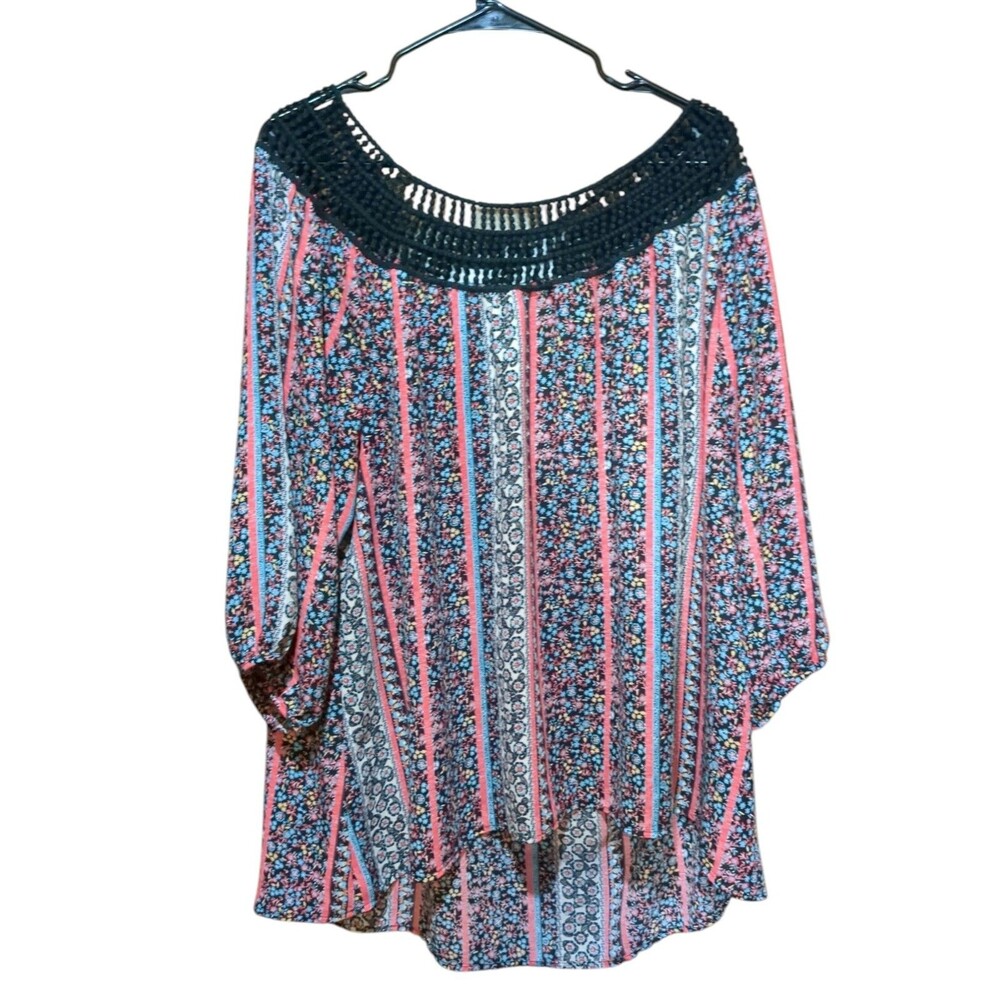 Eye Shadow Women's Black Crocheted Neck Size 1X